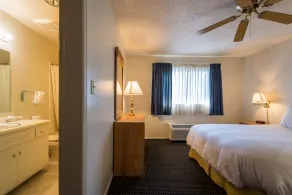 Coral Reef Inn & Condo Suites - Chambre