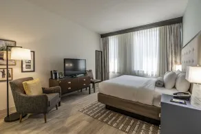St Charles Coach House, an Ascend Collection Hotel - Chambre