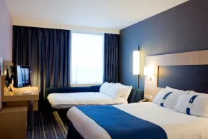 Holiday Inn Express Rotherham - North by IHG - Room