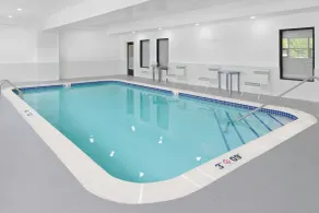 TownePlace Suites Detroit Warren - Piscine