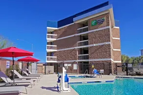 Holiday Inn Express & Suites Phoenix - Tempe by IHG - Piscine