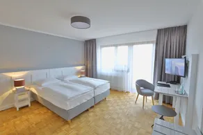 hotel-21 - Room
