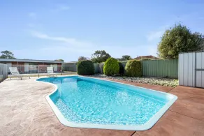 Baronga Motor Inn - Pool
