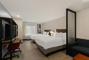 Everhome Suites Panama City Beach by Choice Hotels - Chambre