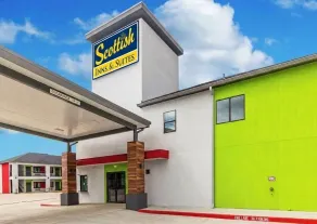 Scottish Inns & Suites Kingwood - Image 1