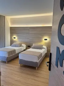 Miramar Suites - Zimmer