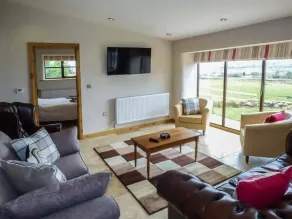 Upper Greenhills Farm - Stue