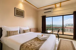 Shanti Sarovar Resort - Room