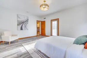 Elegant Pataskala Home w/ Hot Tub & Fire Pit! - Rom