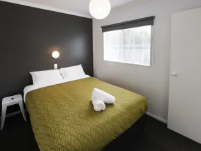Rotorua City Thermal TOP 10 Holiday Park - Zimmer
