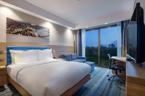 Hampton by Hilton Izmir Aliaga - Room