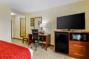 Comfort Inn & Suites Hillsville I-77 - Chambre