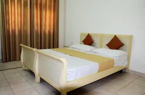 Gondolas Home Stay - Room