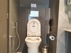 Comfort Inn Empire, Morbi - Baño