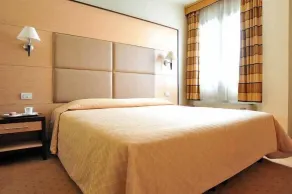 Inn Hotel - Zimmer