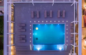 LAS HOTEL & SPA - Pool