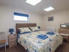 Kingfisher Lodge - Room