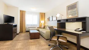 Staybridge Suites West Edmonton by IHG - Chambre