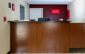 Red Roof Inn Defuniak Springs - Lobby