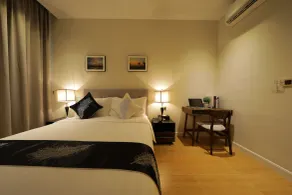The View Serviced Residence 豪景日式酒店公寓 - Room