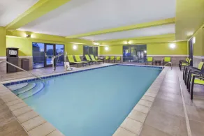 Hampton Inn & Suites Oakwood Village-Cleveland - Piscine