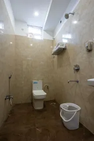 Hotel V Grand - Salle de bain