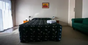 Charles Court Motel - Habitación