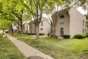 Stylish Condo w/ Pool in Knox Henderson! - Innenbereich
