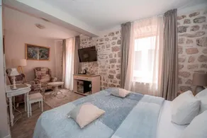 Antika Guesthouse - Room