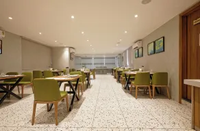 Plenteous Inn - Restaurant