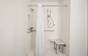 Garner Hotel Jamaica JFK Airtrain NYC by IHG - Quarto