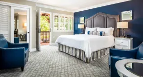 Candle Light Inn - Room