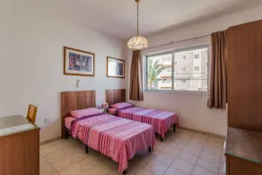 Bayview 2 bedroom seaview apartment with large terrace with panoramic views - by Getawaysmalta - Zimmer