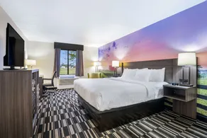 Clarion Pointe Richmond North near University - Chambre