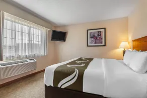 Quality Inn & Suites Owasso US-169 - Chambre