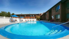 Best Western Shelbyville Lodge - Pool