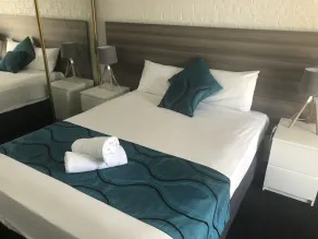 Bribie Waterways Motel - Zimmer