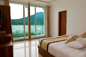The Anchorage Athirapilly Resort - Chambre