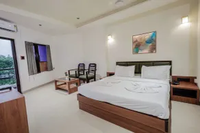 Yatri Niwas By Hotel Suraj Inn - Room