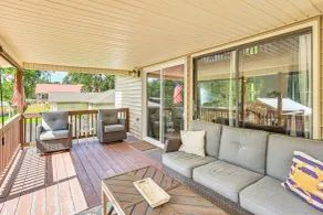 Fish & Hunt! Waterfront Home w/ Dock in Midway - Interiør