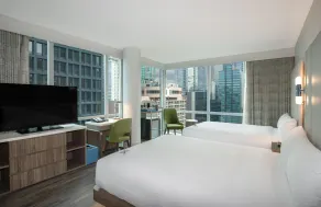Coast Coal Harbour Vancouver Hotel by APA - Habitación