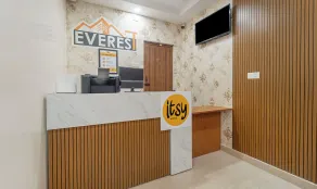 Itsy Hotels Everest Leela Residency - Reception