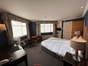 Hotel Manor - Datchet, Windsor - Room