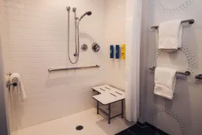 Tru By Hilton Norfolk Airport - Bathroom
