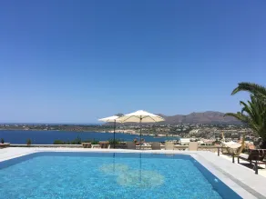 Theodosia Studios - Piscina