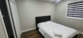Cozy 3BR Brampton - Rom