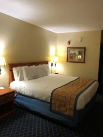 Days Inn by Wyndham Brigham City - Room