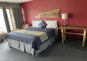 Tri-State Wood Inn - Rum