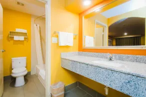 Express Inn Gulf Bank - Bathroom