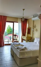Stone Hill Otel - Zimmer
